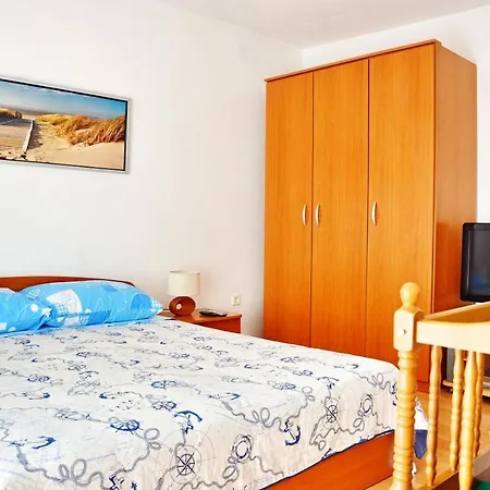 Charming In Vrsi Mulo, Great Place In Dalmatia For Family Vacation 아파트