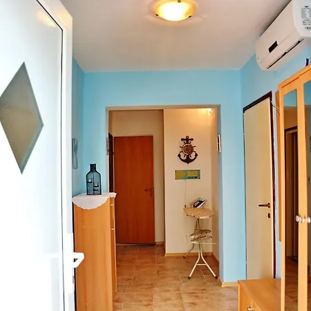 Charming In Vrsi Mulo, Great Place In Dalmatia For Family Vacation 아파트