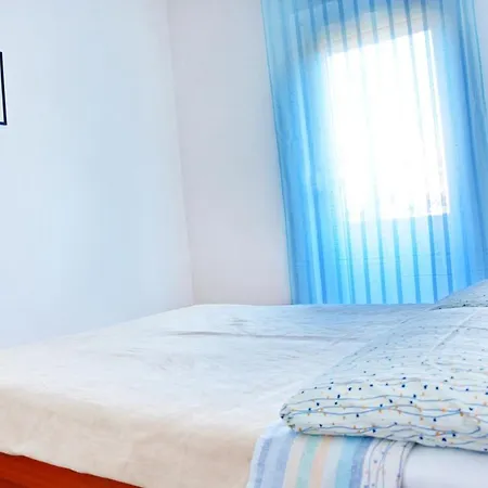 Charming In Vrsi Mulo, Great Place In Dalmatia For Family Vacation 아파트 *